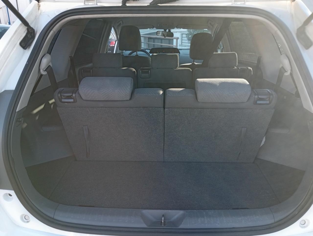 Toyota Prius Prius+ 1.8 Style 7 POSTI