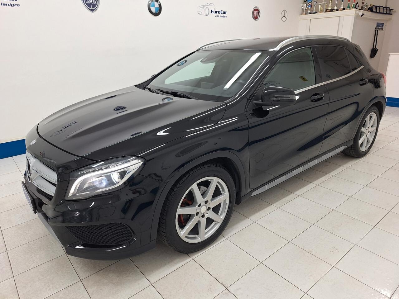 Mercedes-Benz GLA 200d 136cv Premium