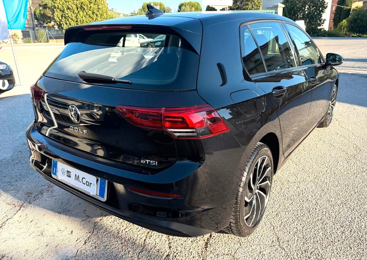 Volkswagen Golf 1.0 eTSI EVO DSG Life