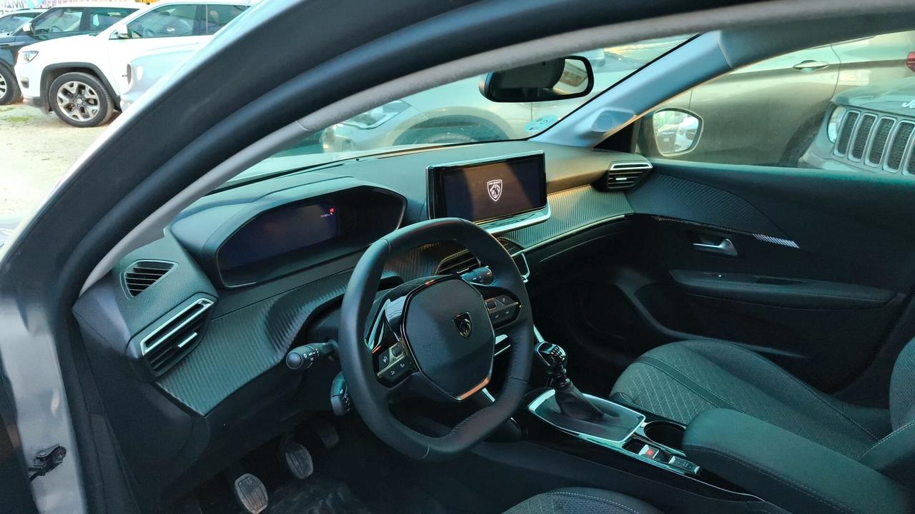 Peugeot 208 1.2 PureTech 100 Allure 2025 USATO
