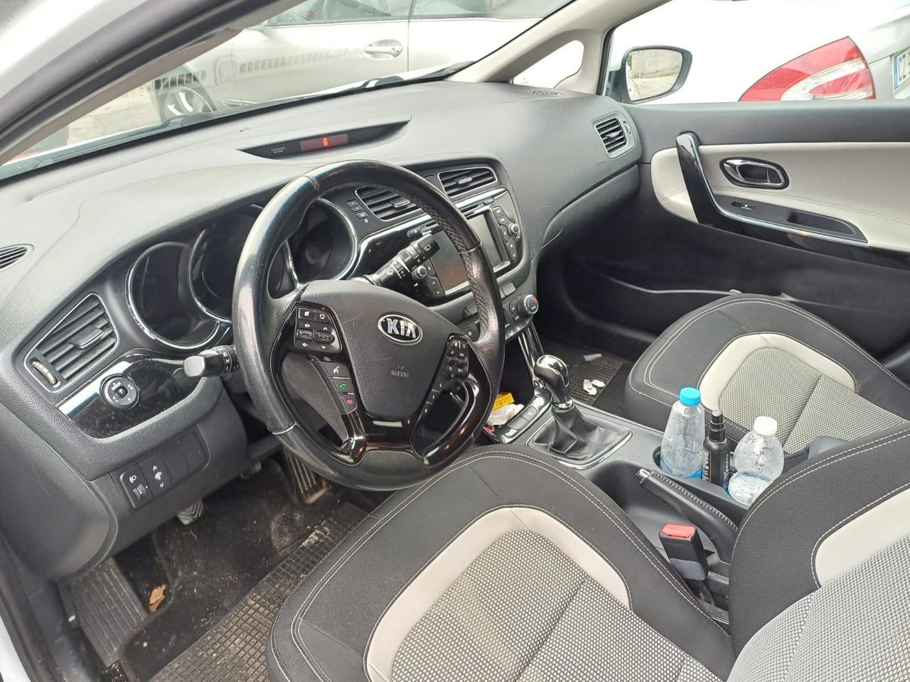 Kia Ceed cee'd 1.6 CRDi 110 CV 5 porte Cool