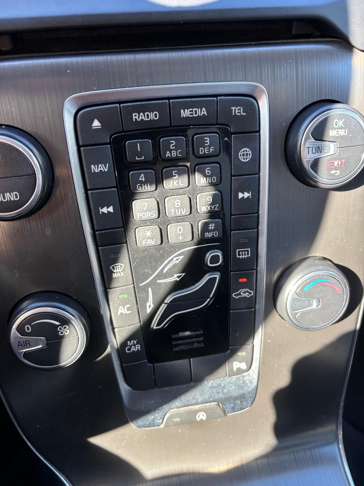 Volvo V40 Cross Country D2 1.6 Summum