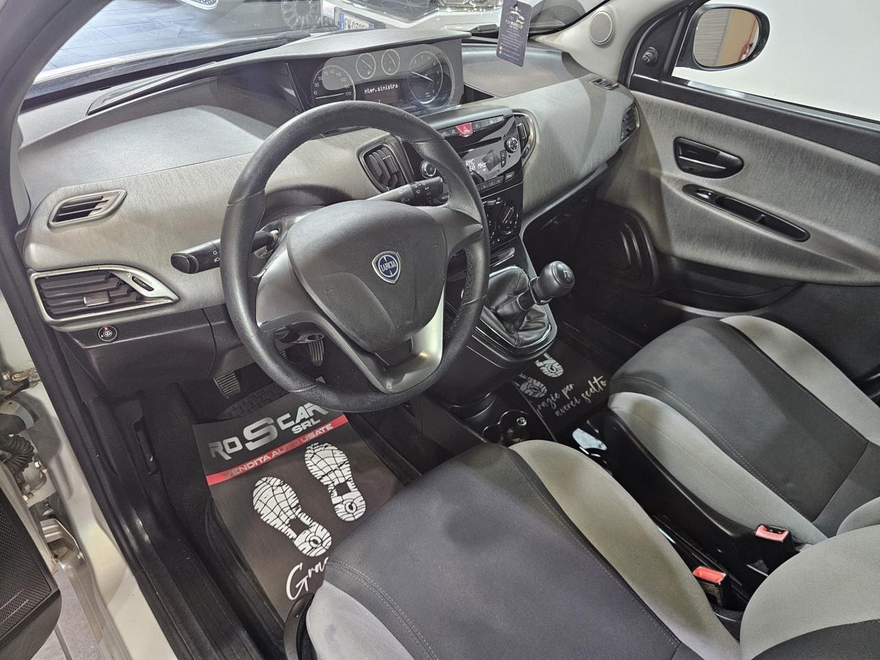 Lancia Ypsilon 1.2 GPL 69cv