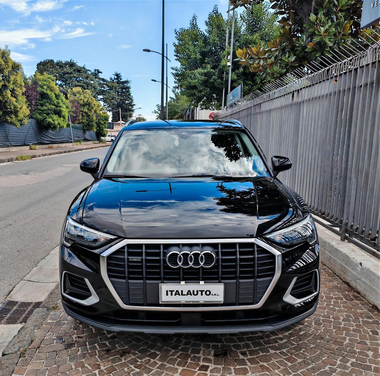 Audi Q3 35 TDI quattro S tronic Business Advanced