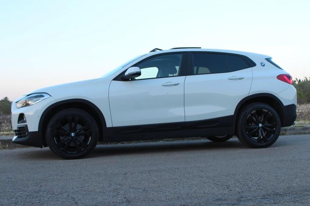 BMW X2 xDrive 18d Aut. *Tetto *SOLI 39.000 KM