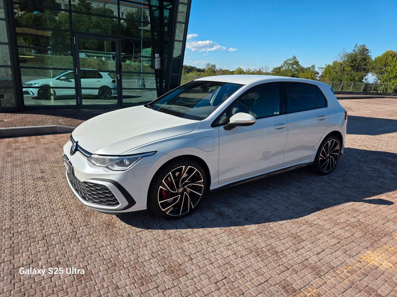 Volkswagen Golf GTE HYBRID elettrica/benzina