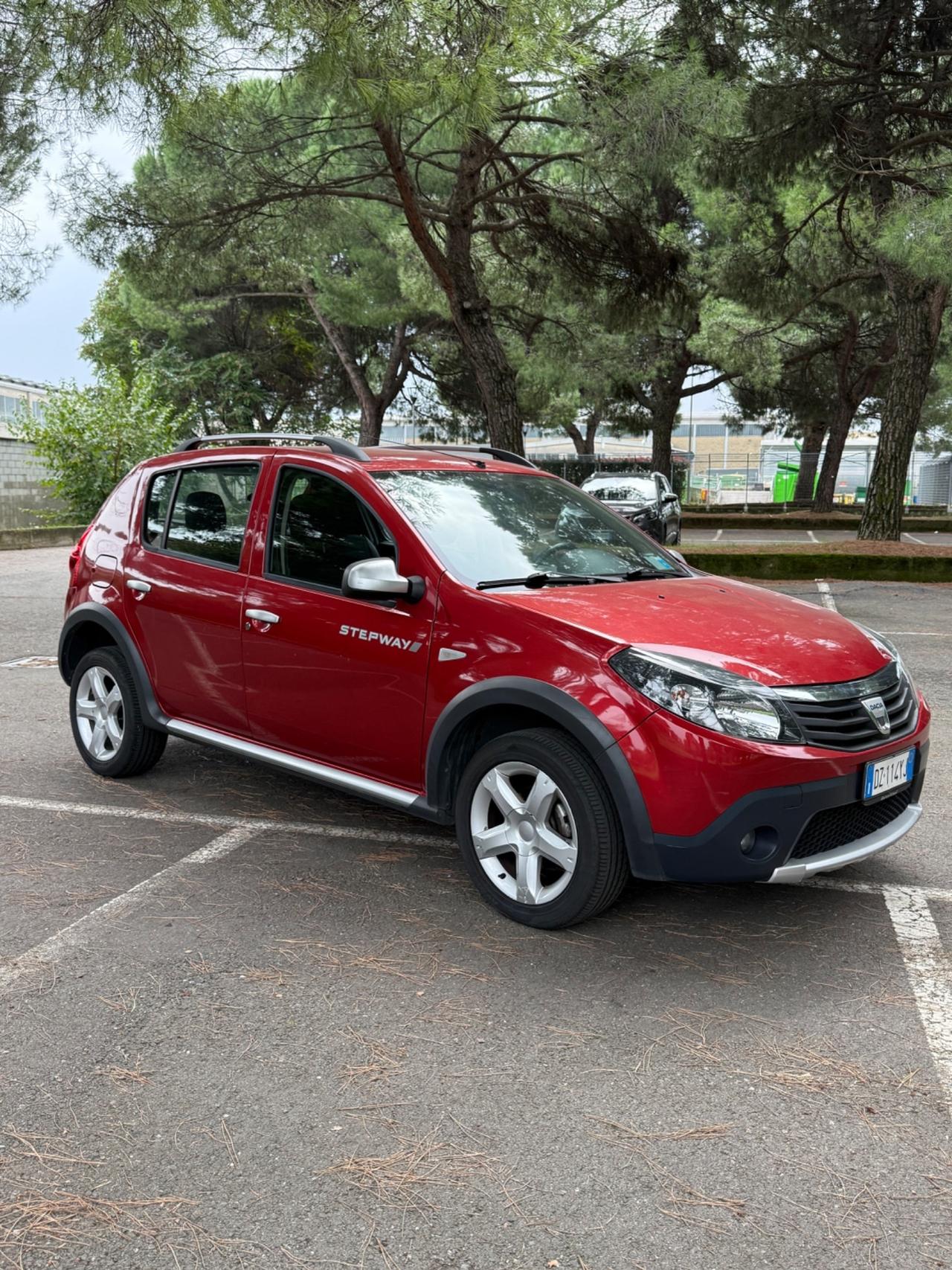 Dacia Sandero Stepway 1.6 8V 90CV