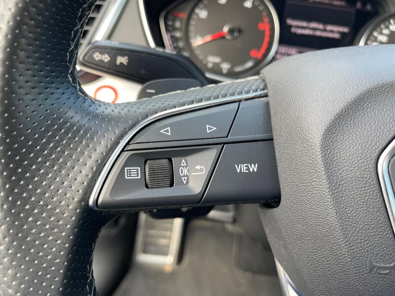 Audi Q5 2.0 40 TDI MHEV S Line #10965