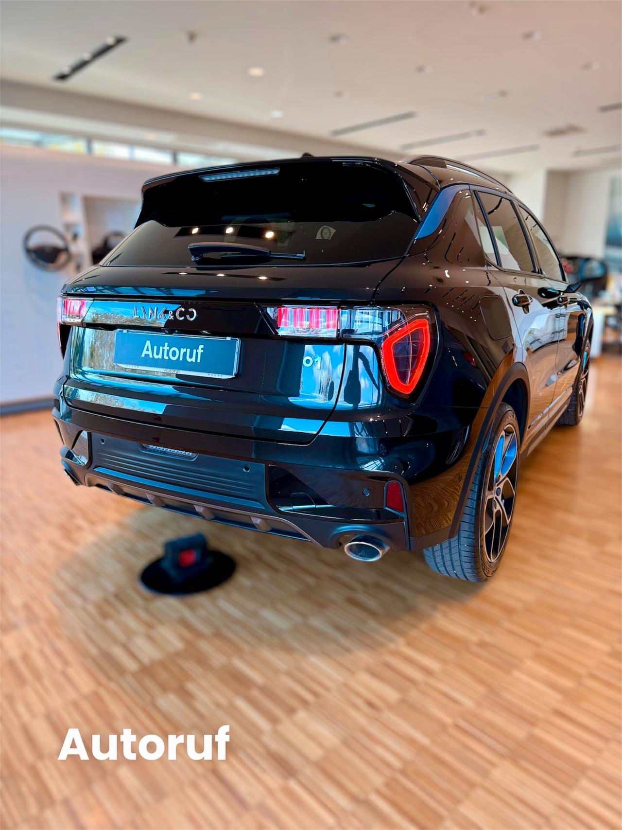 Lynk&Co 01- 1.5 Plug in Hybrid 261 CV 2023