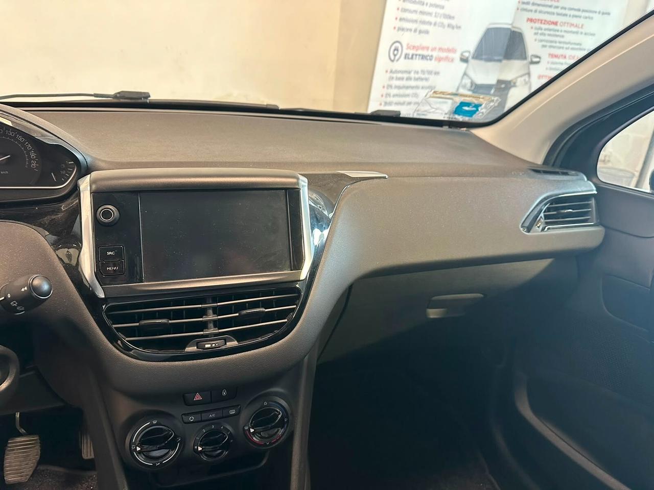 Peugeot 208 PureTech 82 5 porte Active