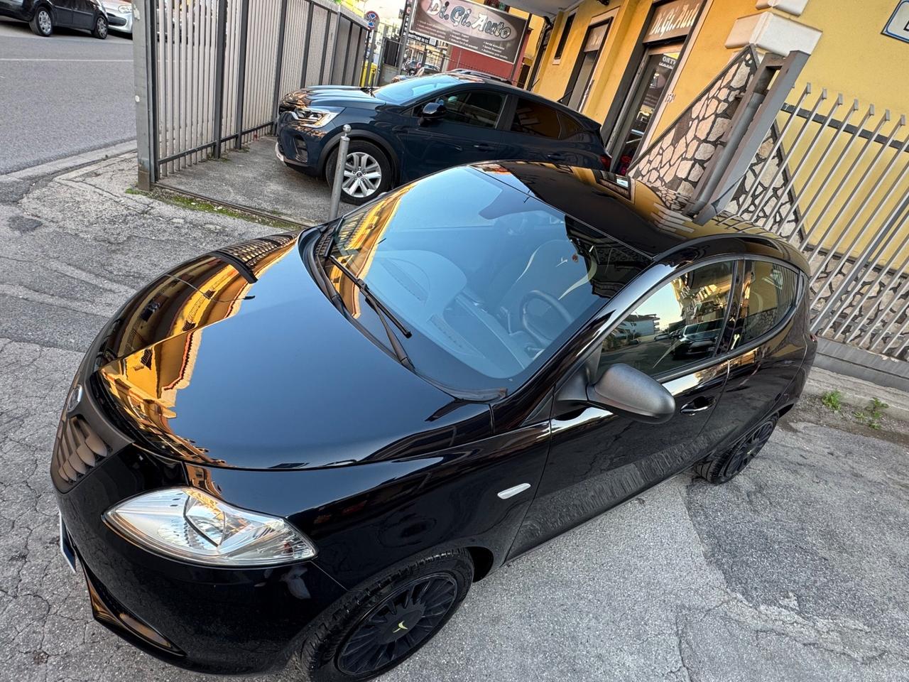 Lancia Ypsilon 1.2 69 CV 5 porte GPL Ecochic Elefantino