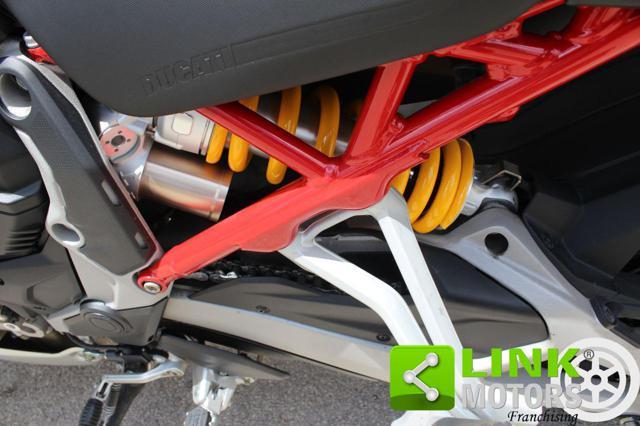 DUCATI Multistrada V4 S .