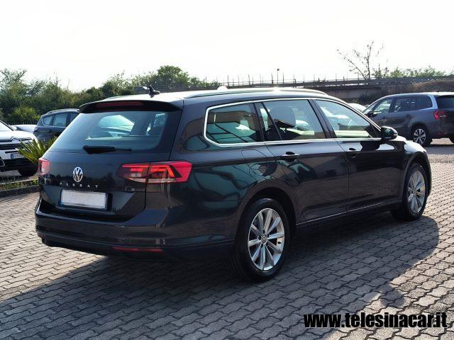 VOLKSWAGEN Passat Variant 1.6 TDI SCR DSG Business BMT