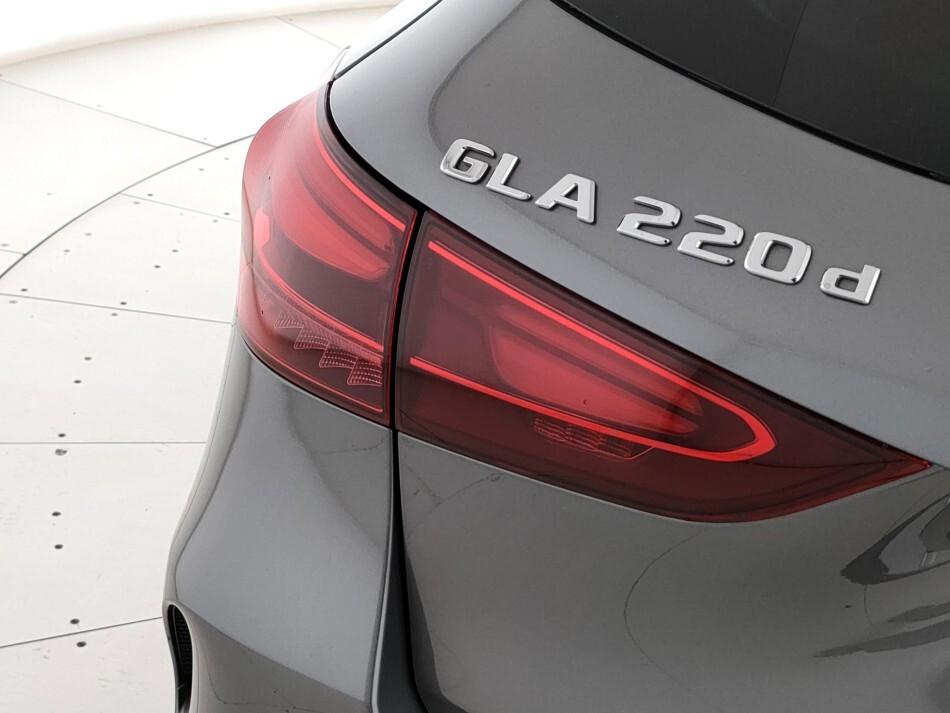 Mercedes-benz GLA 220 d Automatic 4Matic AMG Line Premium Plus