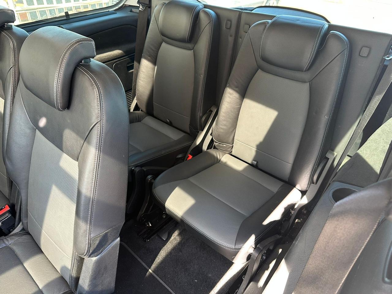 Ford Galaxy 2.2 TDCi 175 CV Ghia DPF
