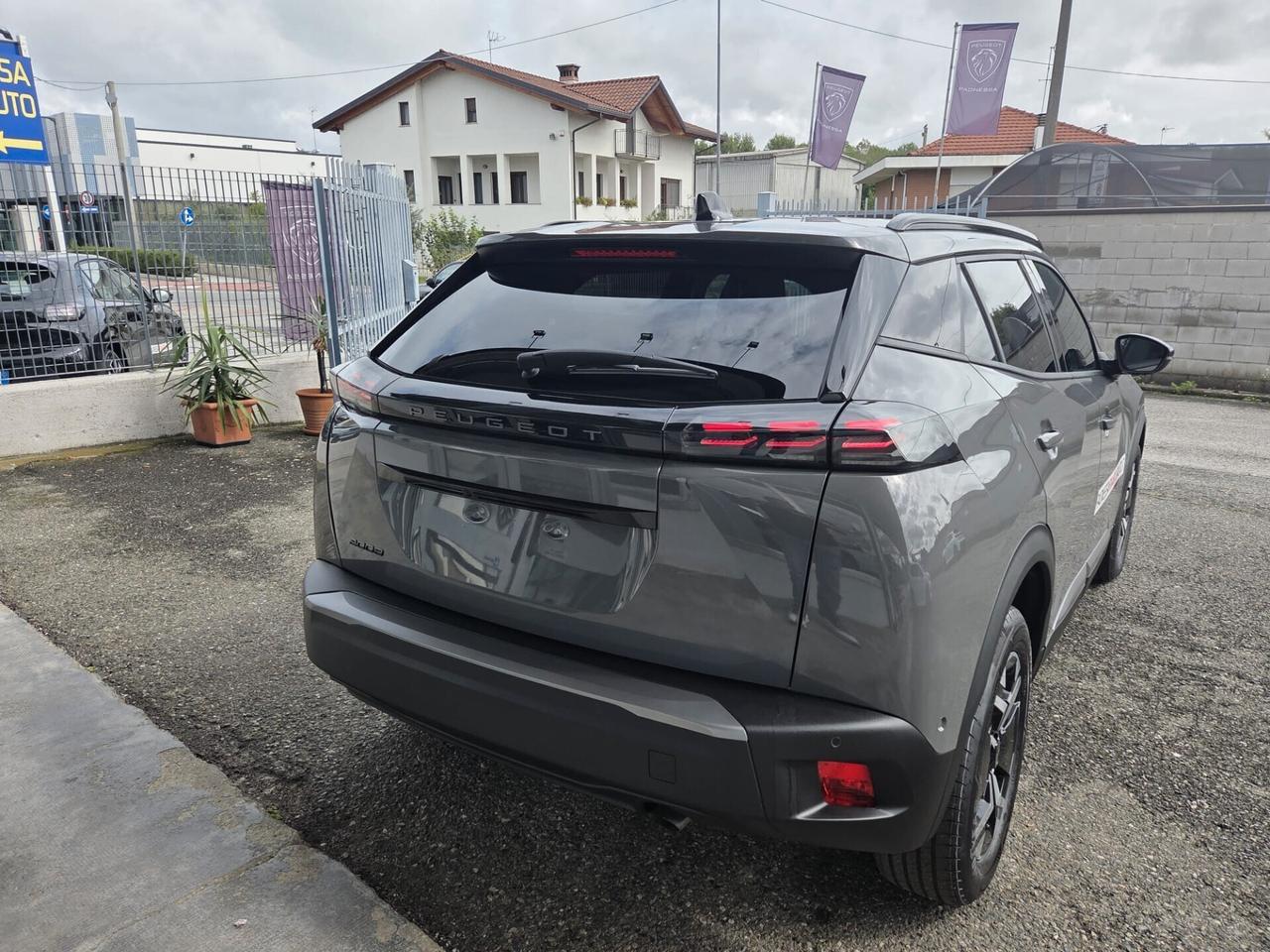 Peugeot 2008 ALLURE 100 CV KM/0 NESSUN OBBLIGO FINANZIARIO !!