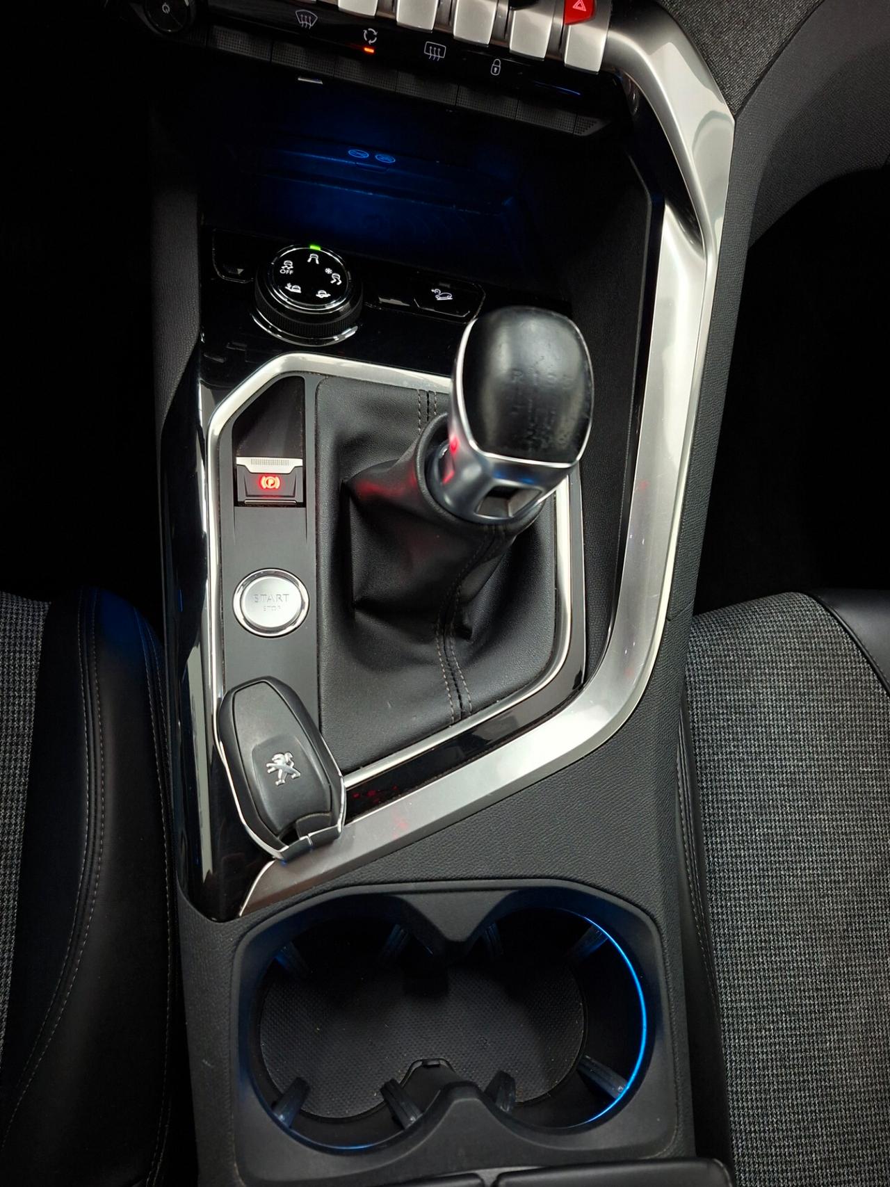 Peugeot 3008 Allure 1.6 BlueHDi 120cv