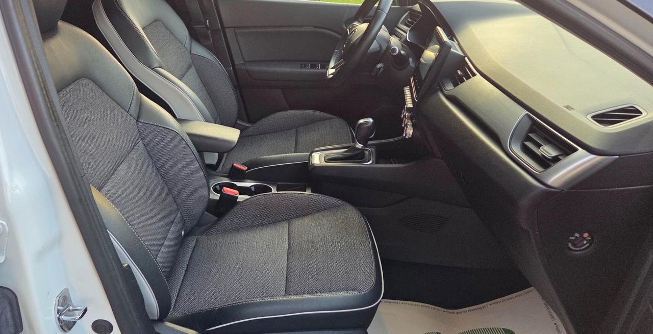 Renault Captur Full Hybrid E-Tech 145 CV Initiale Paris