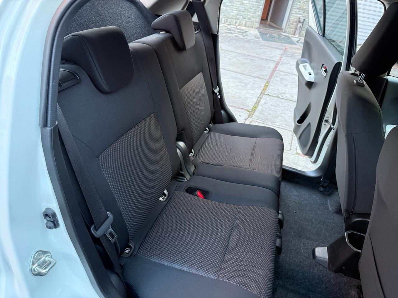 Suzuki Ignis 1.2 Dualjet iTop AGS B COLOR AUTOMATICA