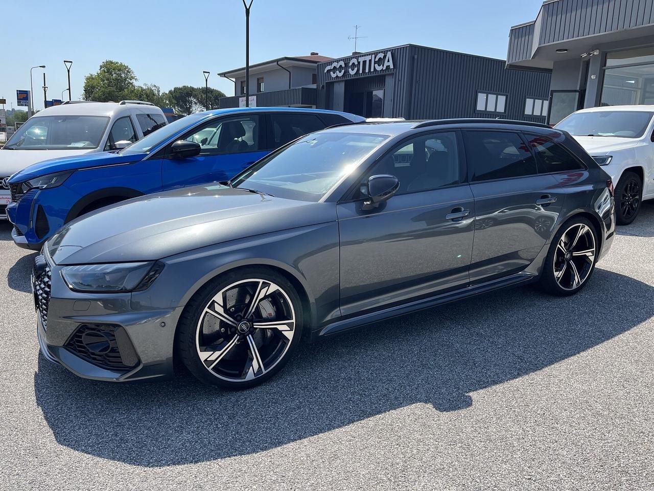 AUDI RS4 2900 TFSI 450 CV Tiptronic