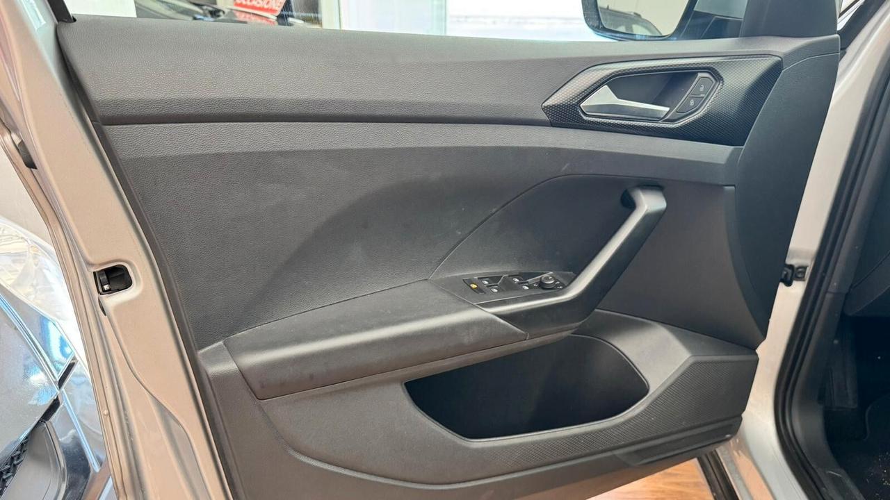 Volkswagen T-Cross 1.0 TSI Sport