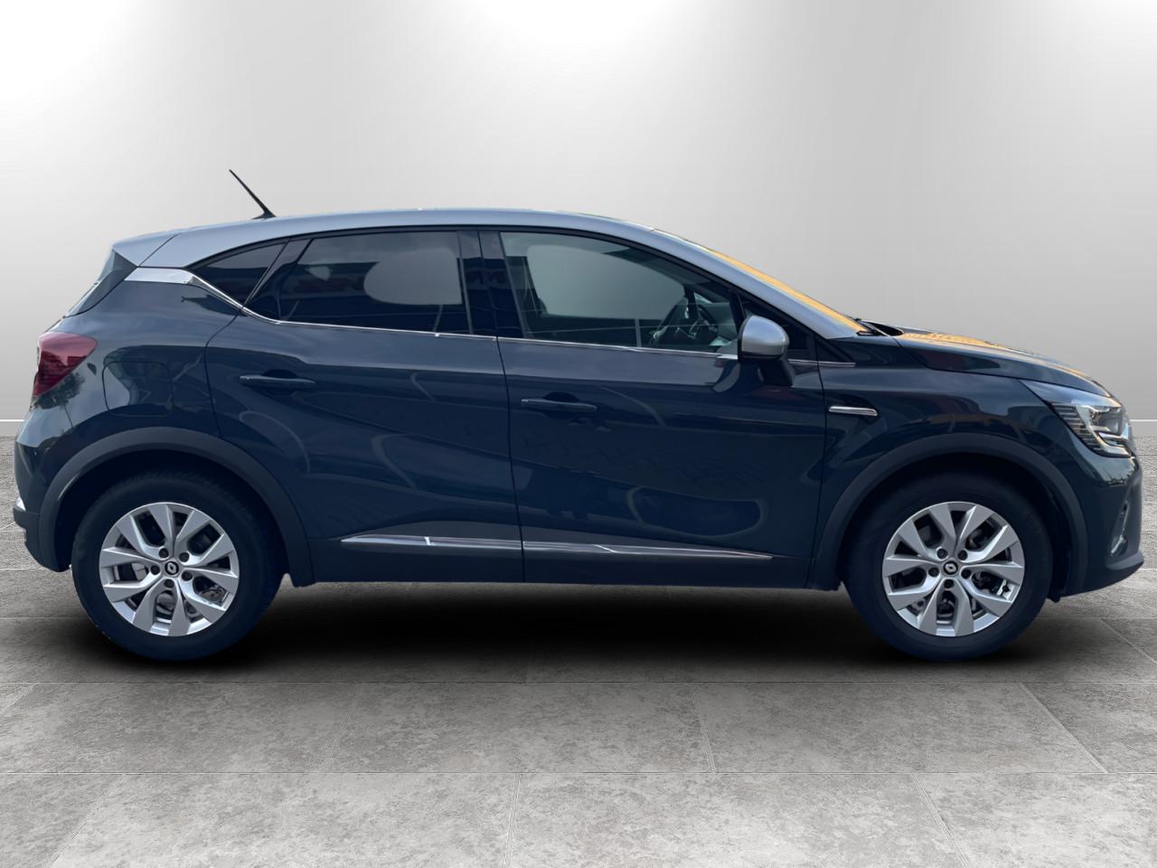 RENAULT Captur 1.6 E-Tech hybrid Intens 145cv auto