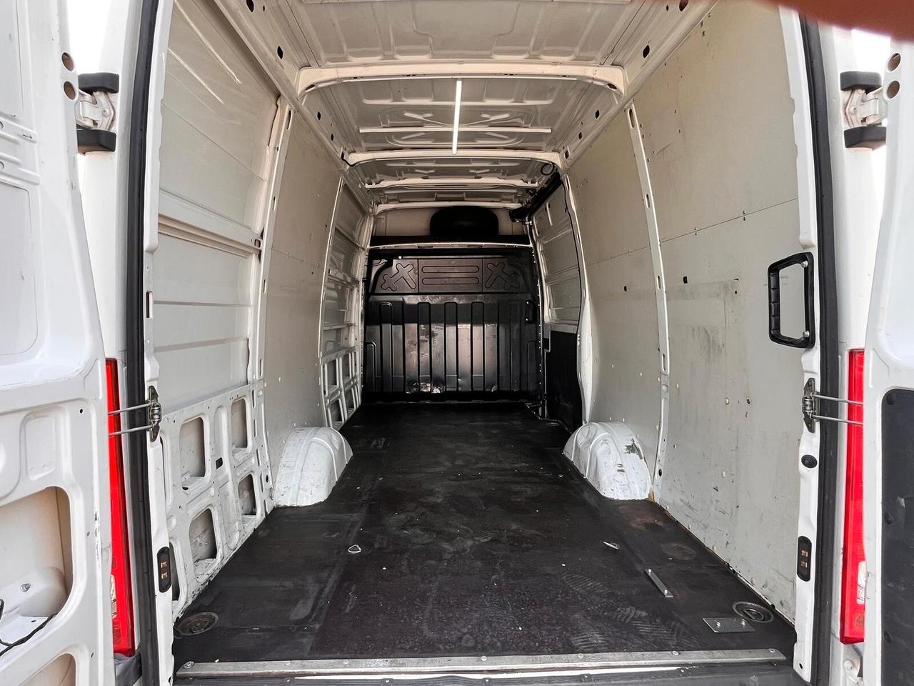Iveco Daily 35C15LV Furgone **+IVA**