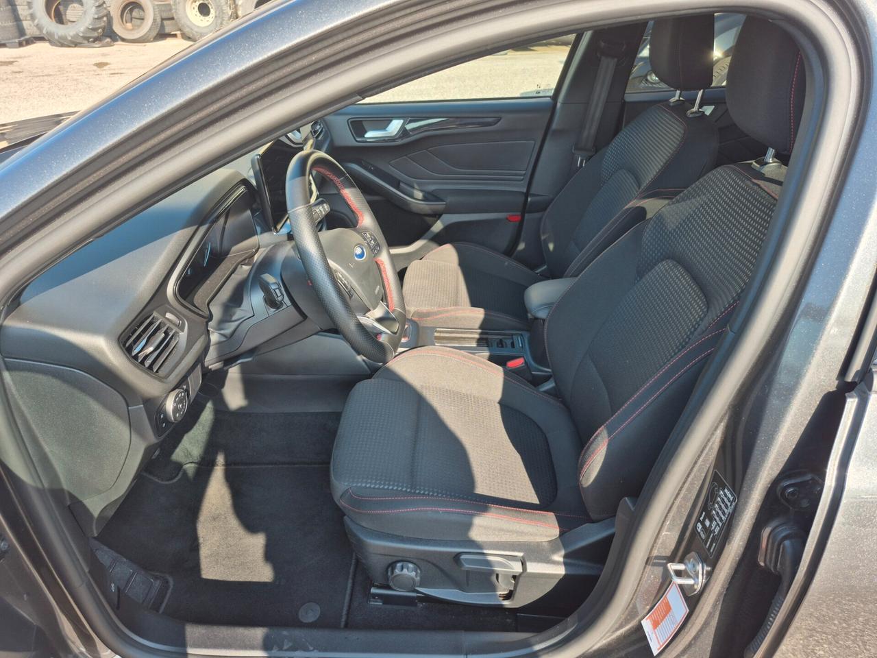 Ford Focus 1.0 EcoBoost Hybrid 125 CV 5p. ST-Line