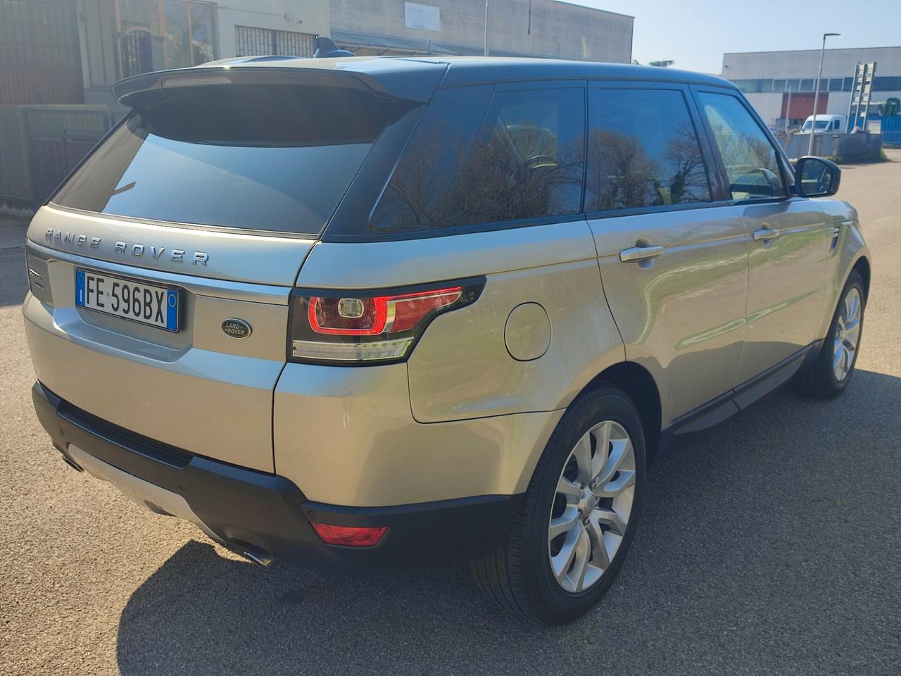RANGE ROVER SPORT 2016 3.0TDV6 EURO6B COME NUOVA