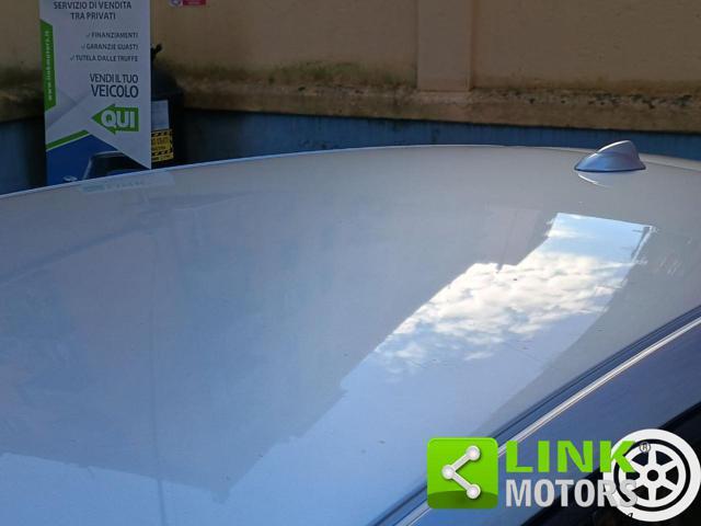 VOLVO V40 D2 1.6 Summum