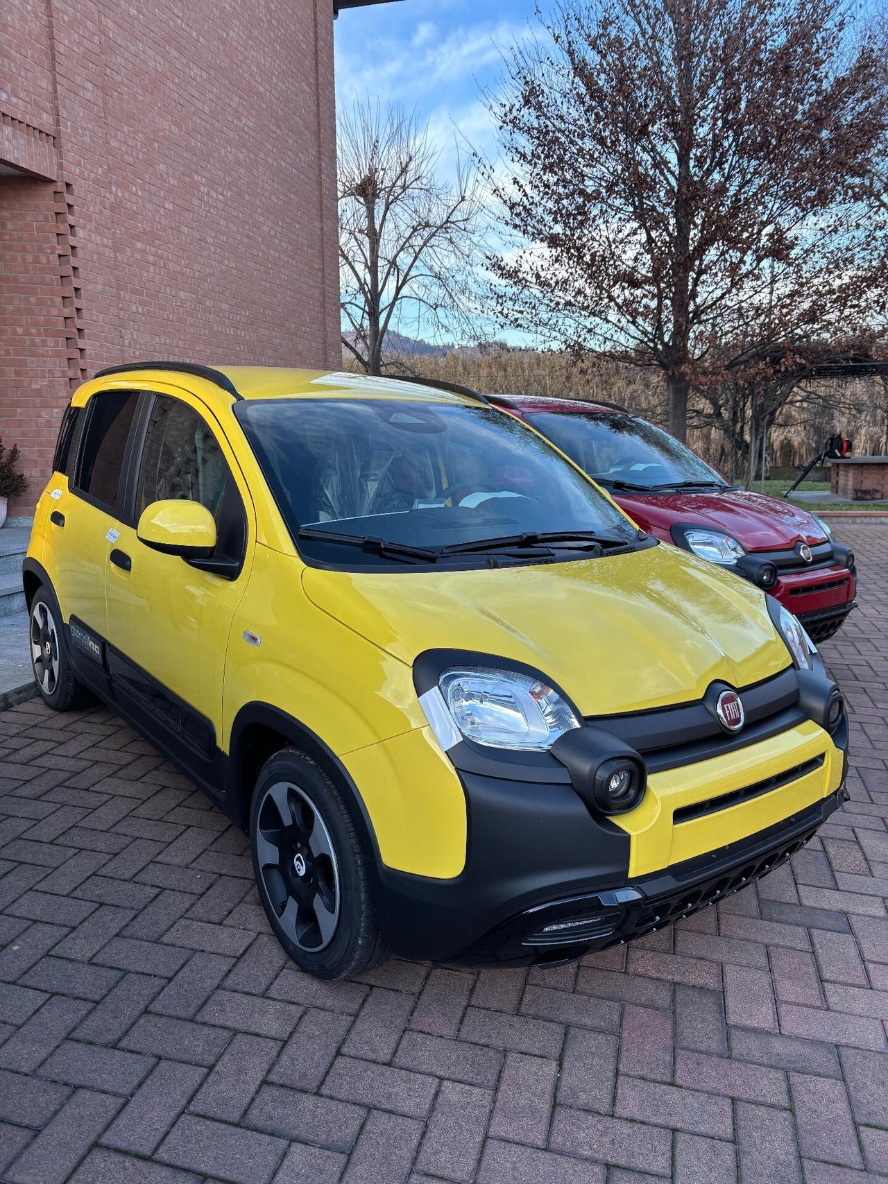 Fiat Panda KM0 1.0 Hybrid Pandina (nessun obbligo finanziamento)