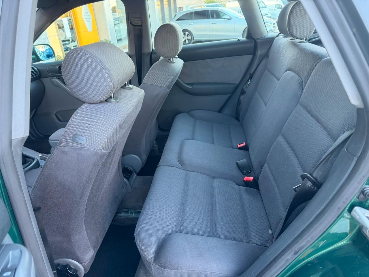Audi A3 1.6 cat 5p. Ambiente 100cv