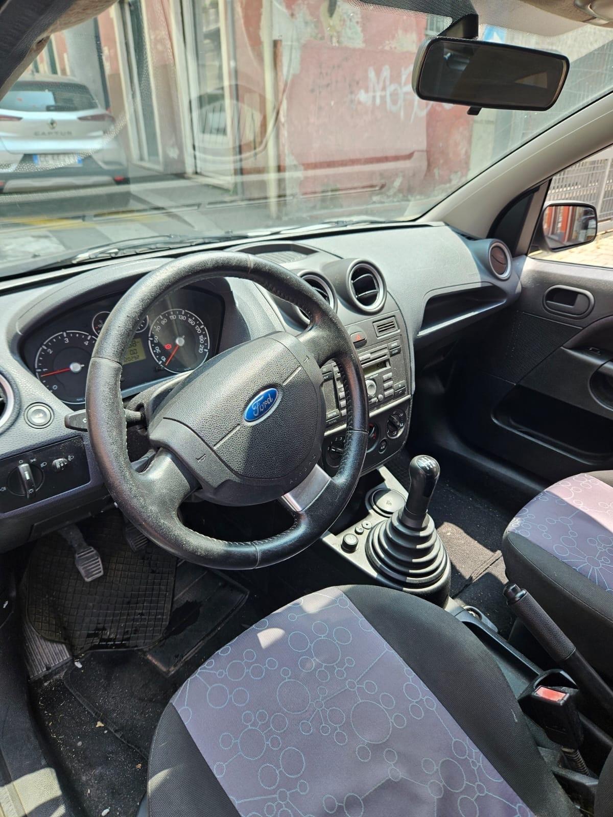 Ford Fiesta 1.4 TDCi 3p. Ghia