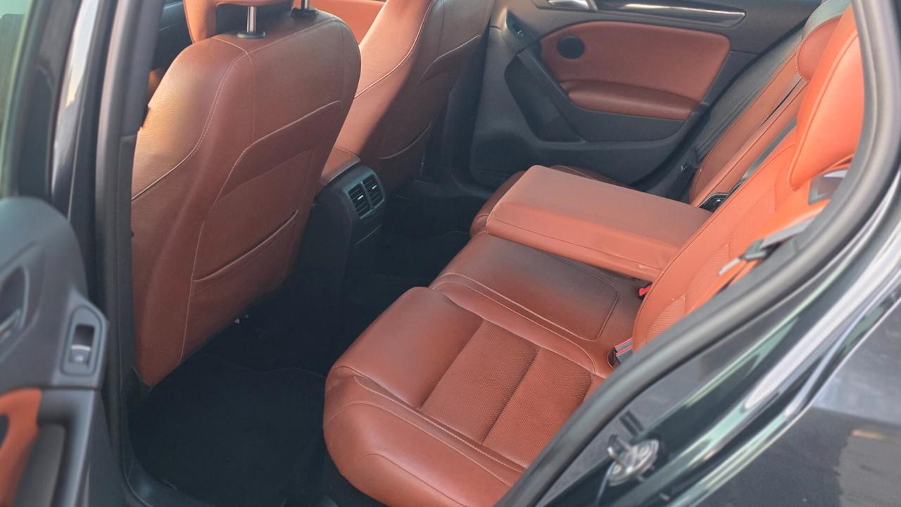 Volkswagen Golf 2.0 TDI 170CV DPF DSG 5p. GTD