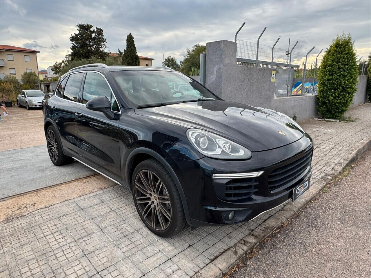 PORSCHE CAYENNE DIESEL - FULL OPTIONAL