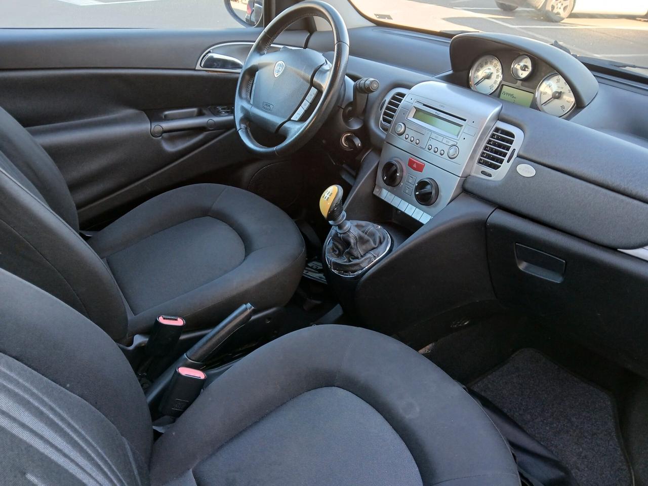 Lancia Ypsilon 1.2 Per Neopatentati