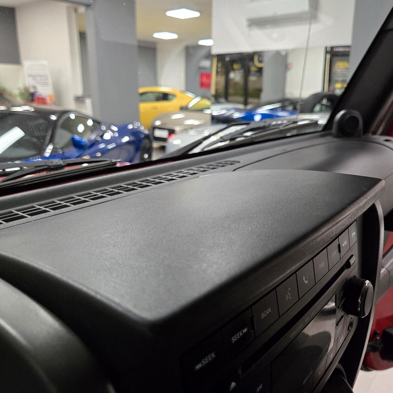 Jeep Wrangler SPORT UNLIMITED 2.8 ROSSA_TETTO RIMOVIBILE_HANKOOK