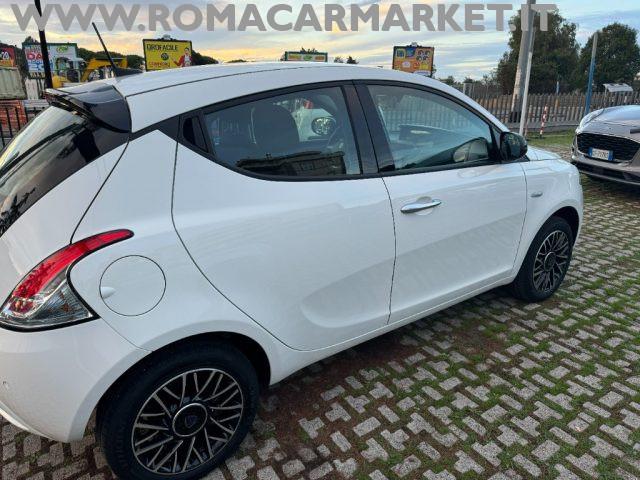 LANCIA Ypsilon 1.0 FireFly 5 porte S&S Hybrid Platino KM CERTIFIC