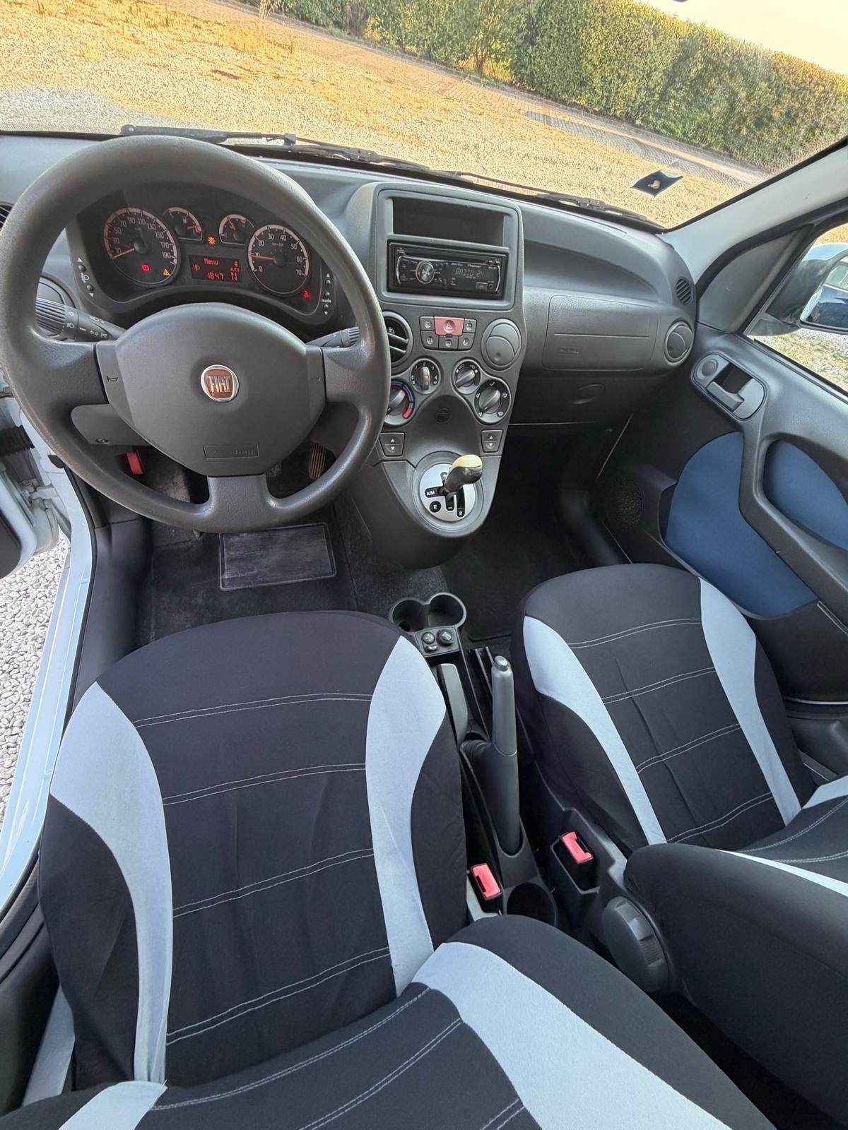Fiat Panda 1.2 Emotion Dualogic