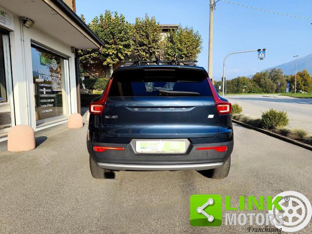 VOLVO XC40 T4 Plug-in Hybrid Inscription Expression GARANZIA