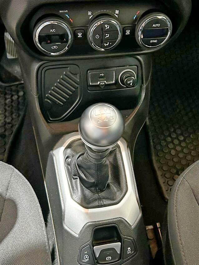 Jeep Renegade 1.6 Mjt 120 CV Longitude