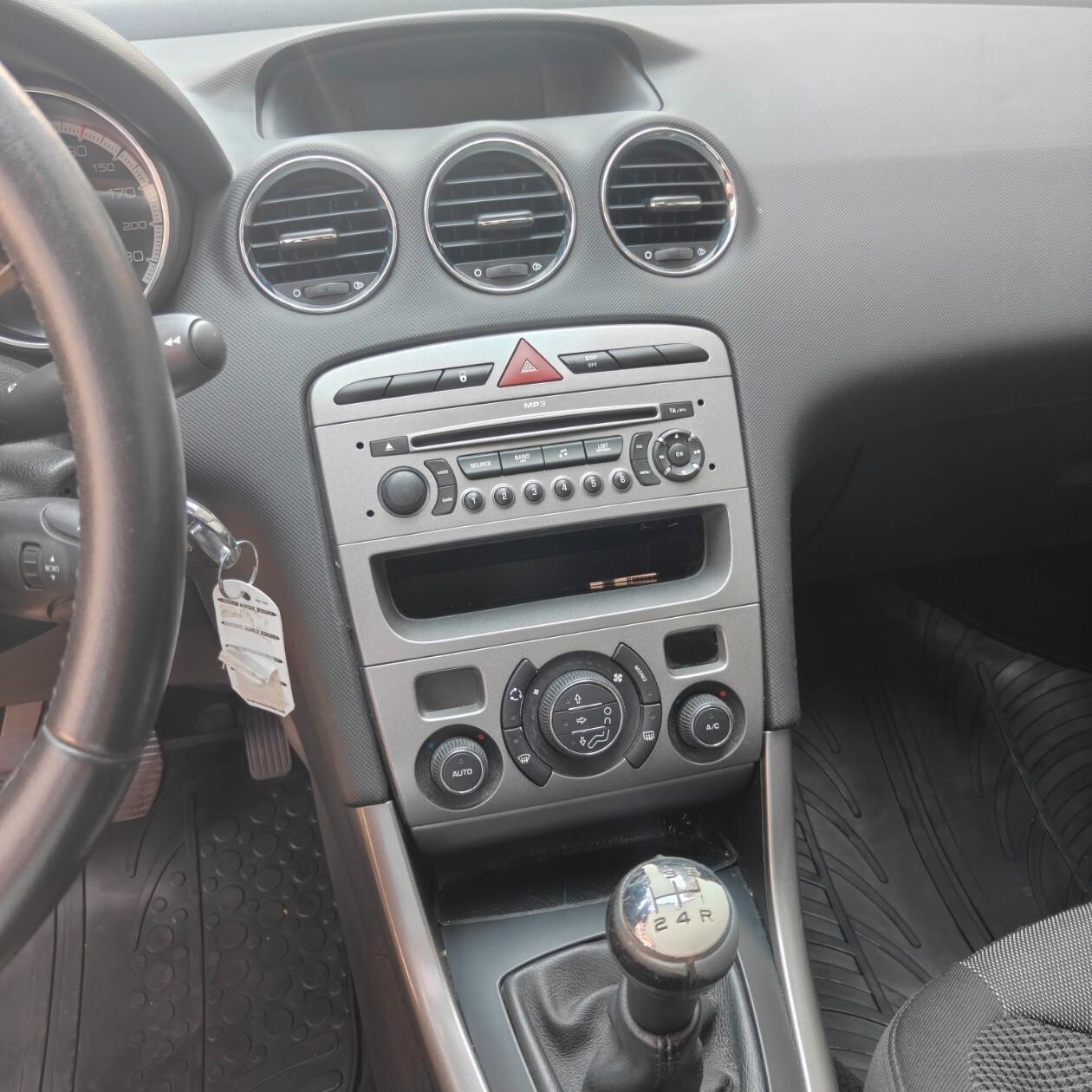 Peugeot 308 1.6 VTi 120CV 5p. Tecno