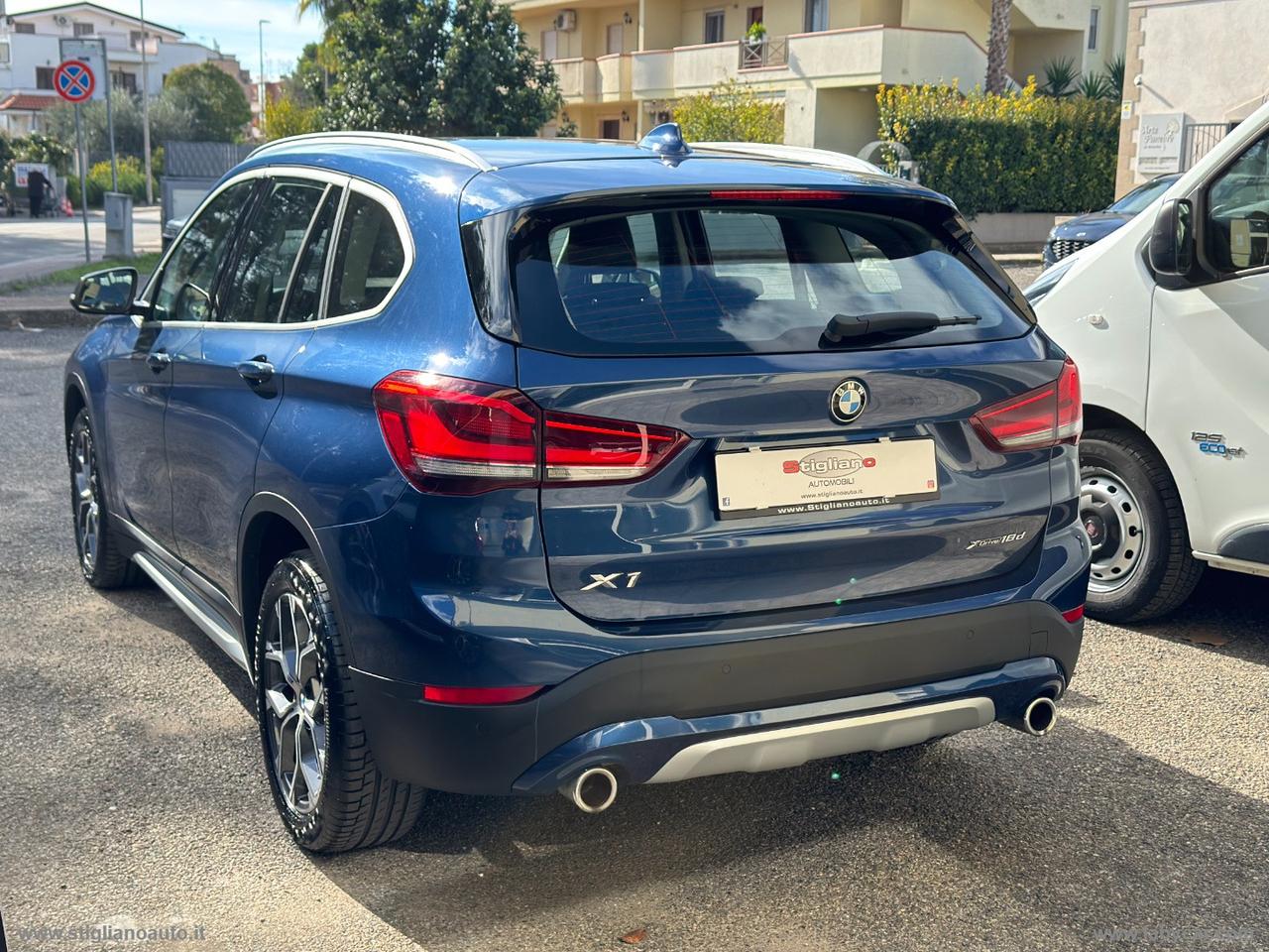 BMW X1 xDrive18d xLine Head-up display