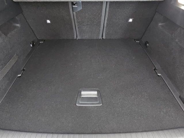 PEUGEOT 3008 Hybrid 136 e-DCS6 Allure tua da ?389,00 mensili