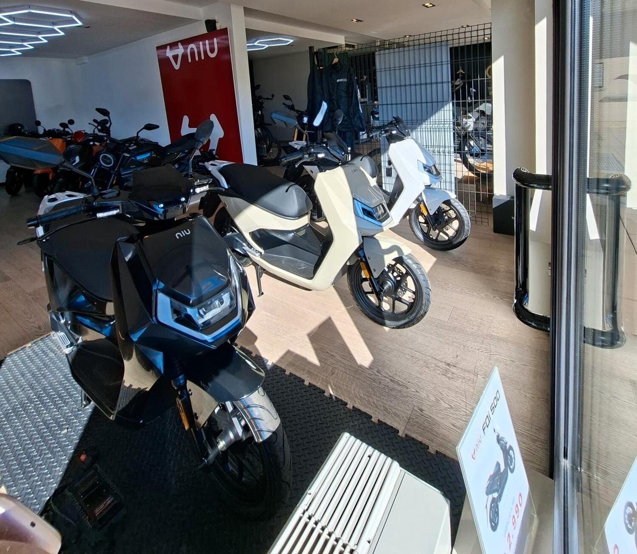 NIU FQi500 Anniversary