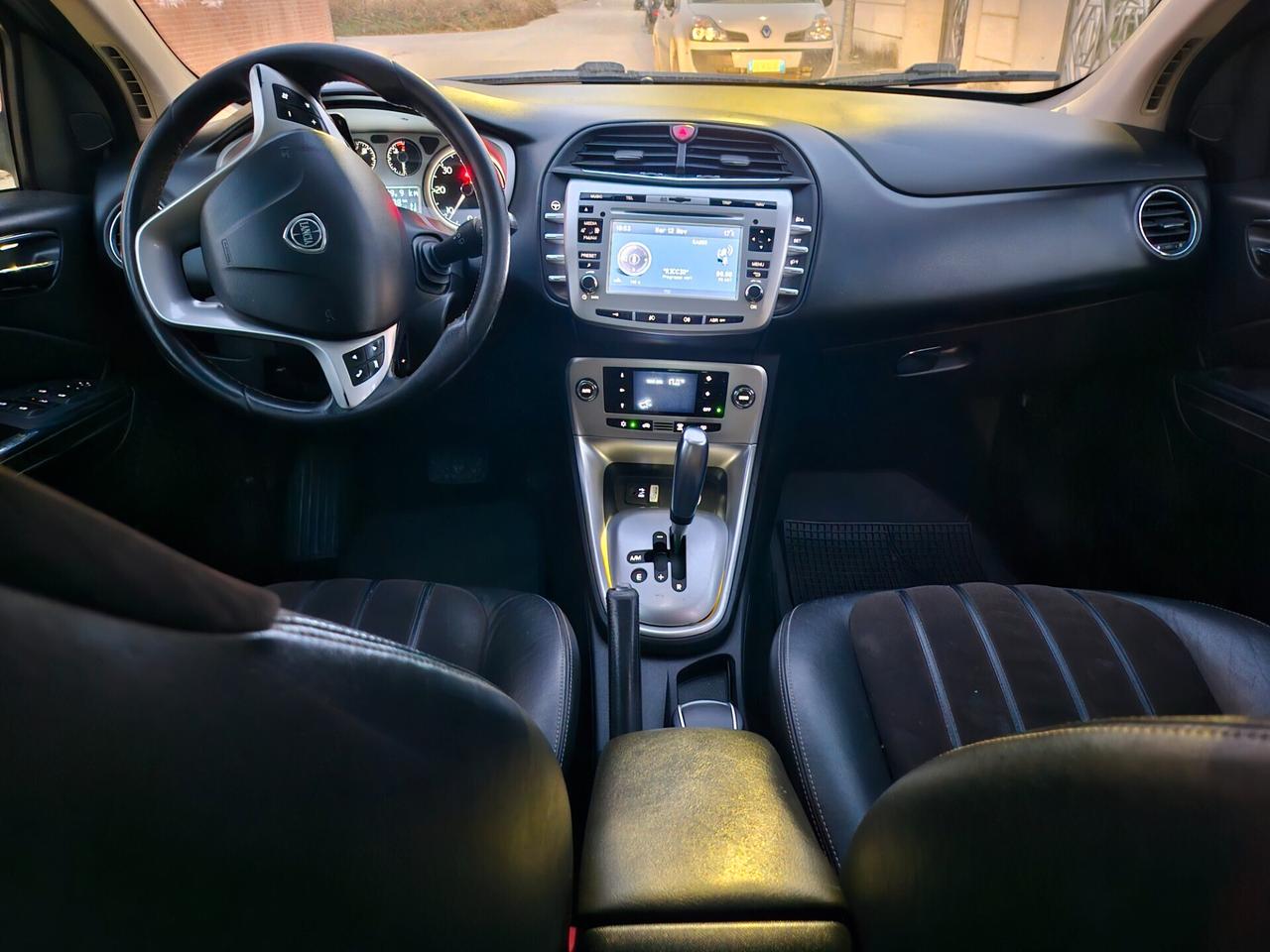 Lancia Delta 1.6 M-jet 120cv Platinum Automatica