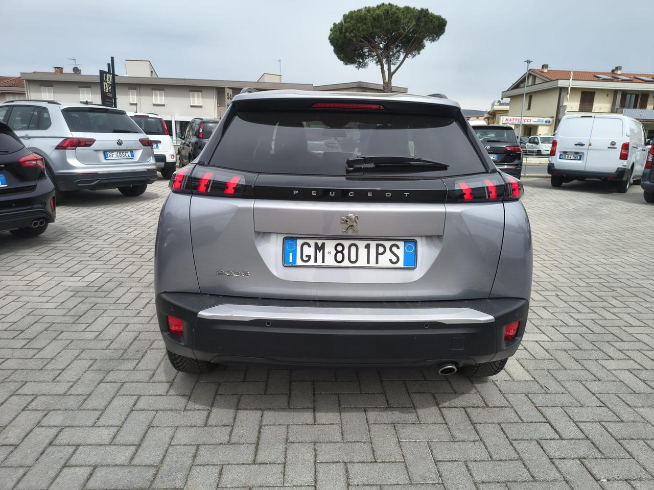 Peugeot 2008 1.5 BlueHDi 130cv EAT8 *CAMBIO AUTOMATICO*