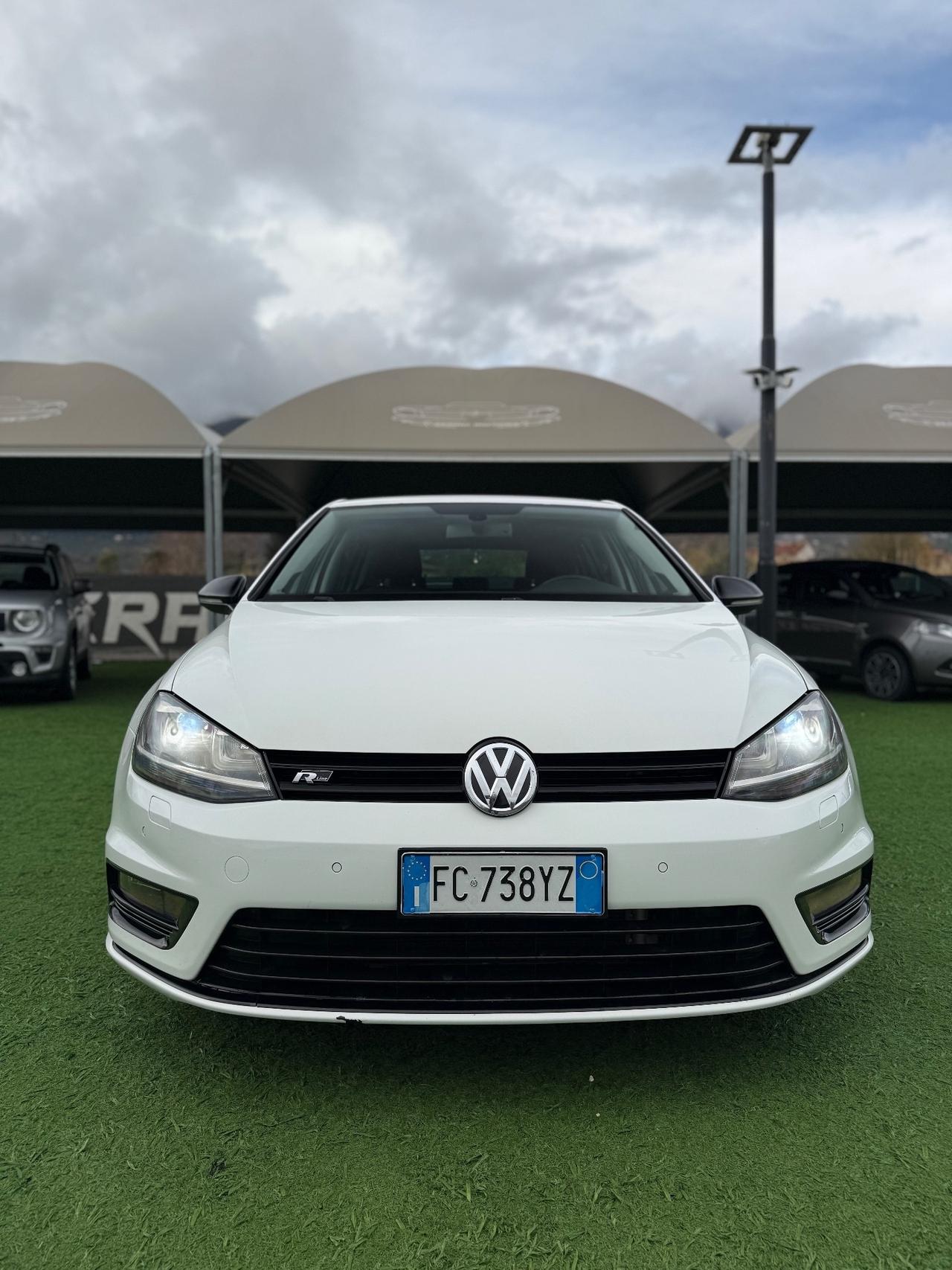 Volkswagen Golf 1.6 TDI 110cv DSG R-LINE ALLESTIMENTO
