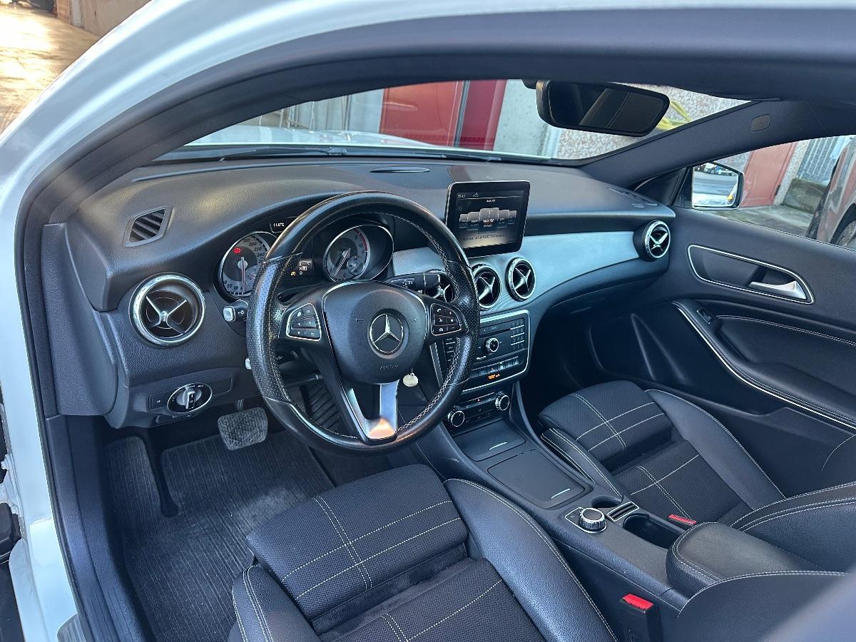 MERCEDES - Classe GLA - GLA 220 d Automatic 4Matic Executive