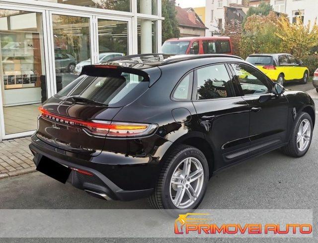 PORSCHE Macan 2.0